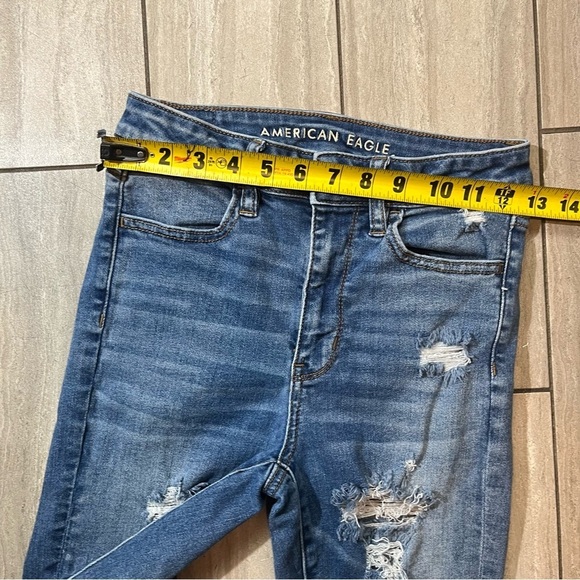 American Eagle Super High Rise Jeggings Distressed Dark Wash Size 2 Stretch - Picture 8 of 9